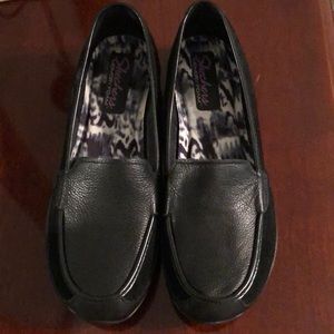 Skechers memory foam loafers. Never worn
